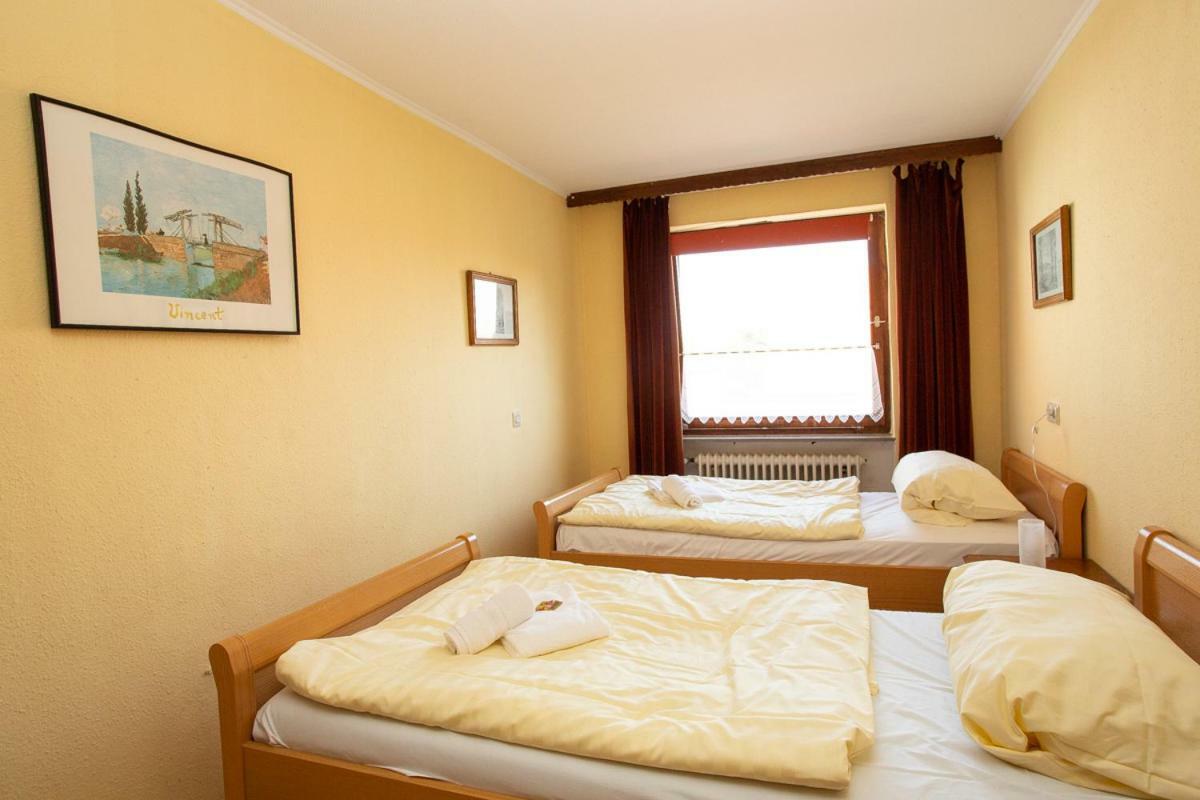 Zum Jean Bonnet Hotell Hofgeismar Exteriör bild